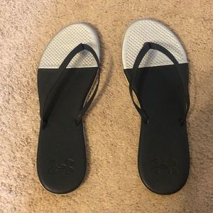 Under Armour FLIP FLOPS